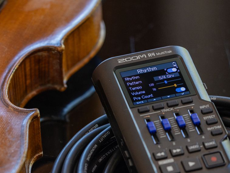 Zoom R4 MultiTrak - фото 8