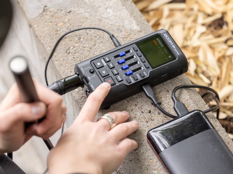 Zoom R4 MultiTrak - фото 12