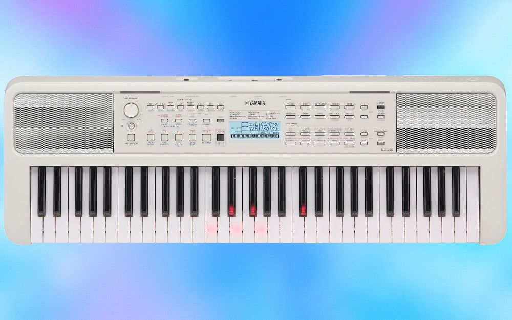 Yamaha обновляет серию EZ! Вы без труда разучите мелодию следуя за подсветкой клавиш синтезатора EZ-310!