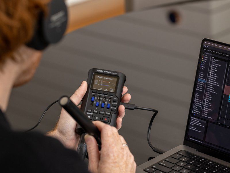 Zoom R4 MultiTrak - фото 9