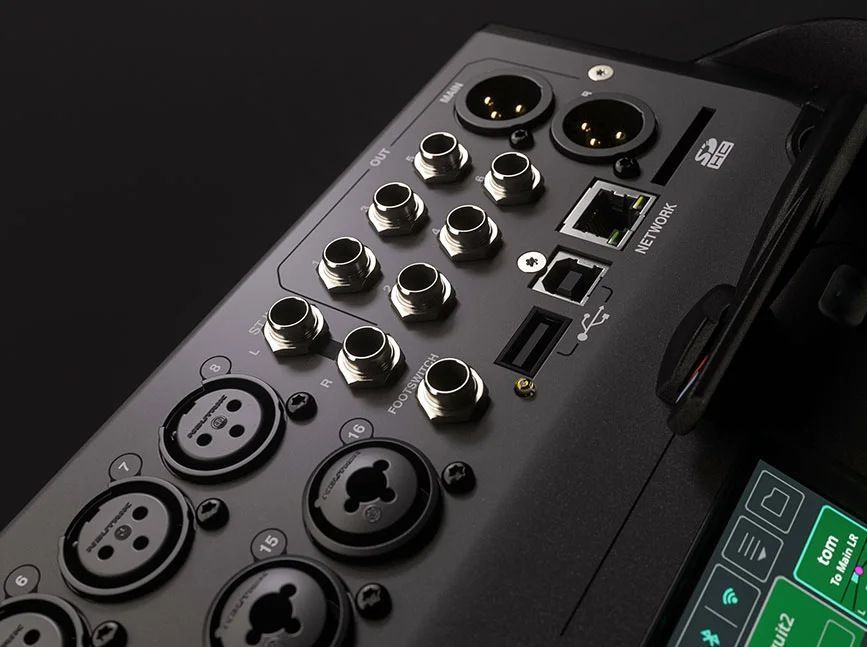 Allen&Heath CQ18T - фото 6