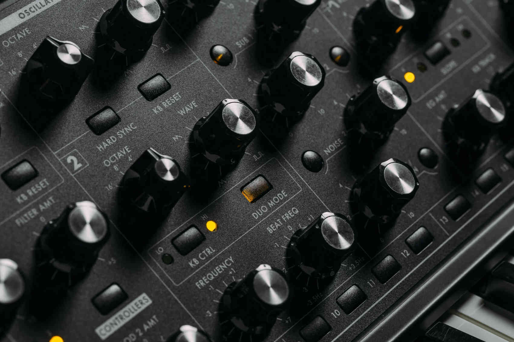 Moog Subsequent 37 - фото 5