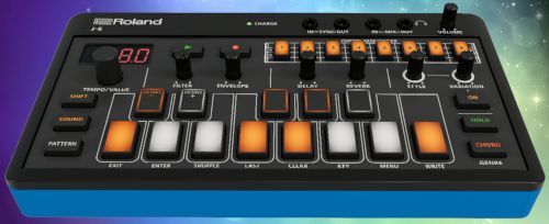 Профессиональные приборы Roland выше всяких похвал! Хвалимся новым синтезатором Roland J-6! Профессиональные приборы Roland выше всяких похвал! Хвалимся новым синтезатором Roland J-6!