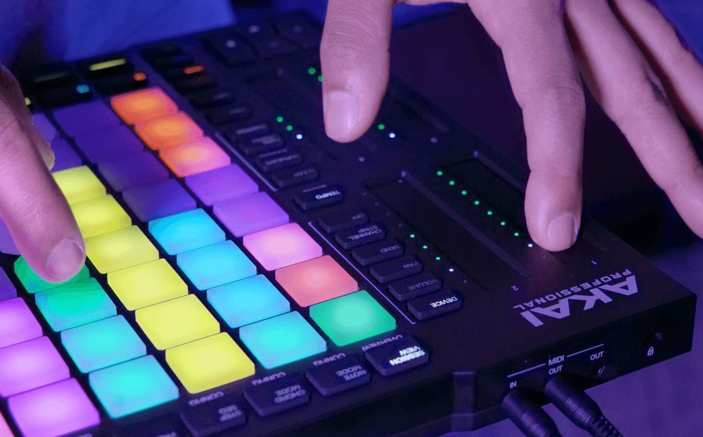 Akai Pro APC 64 - фото 15