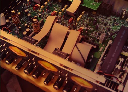 Universal Audio 4-710d - фото 4