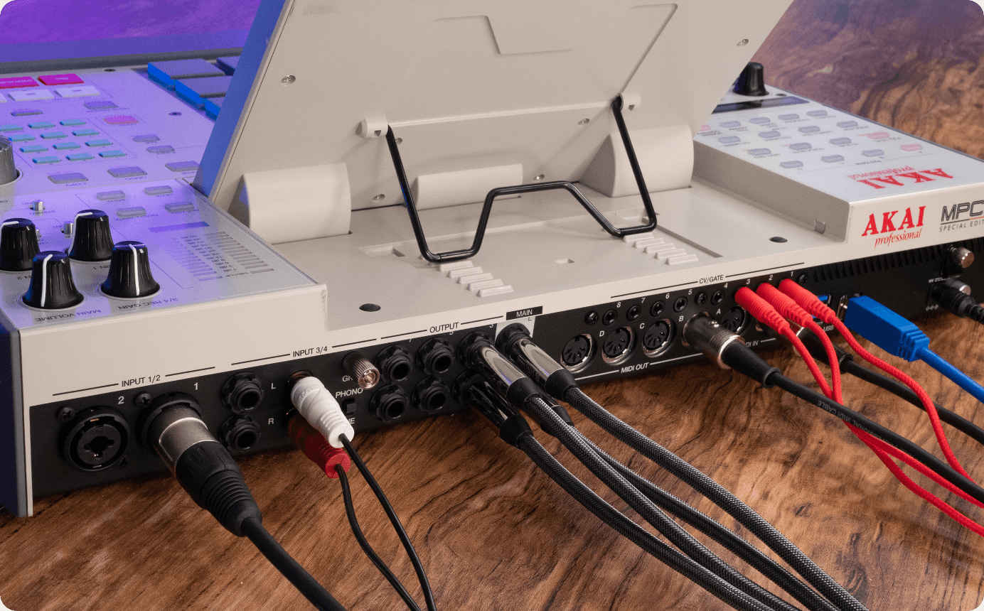 Akai Pro MPC X SE Special Edition - фото 5
